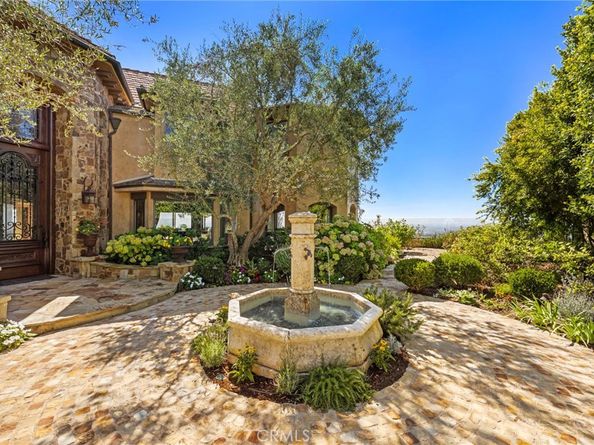 25 San Mateo Way, Corona Del Mar CA 92625