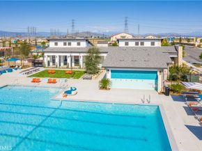 4152 S S. Limecrest Paseo 22, Ontario CA 91761