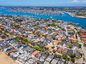 2149 E Ocean Boulevard, Newport Beach CA 92661