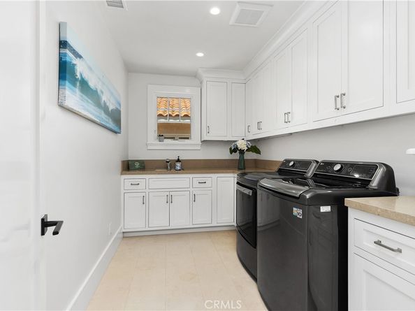 2149 E Ocean Boulevard, Newport Beach CA 92661