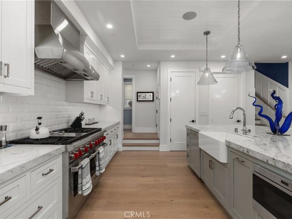 2149 E Ocean Boulevard, Newport Beach CA 92661