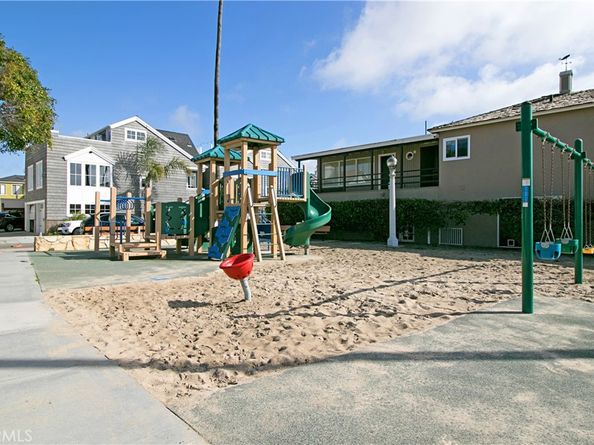 2149 E Ocean Boulevard, Newport Beach CA 92661