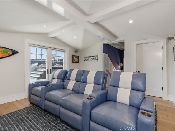 2149 E Ocean Boulevard, Newport Beach CA 92661