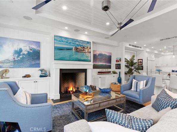 2149 E Ocean Boulevard, Newport Beach CA 92661