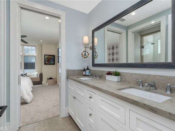 2149 E Ocean Boulevard, Newport Beach CA 92661