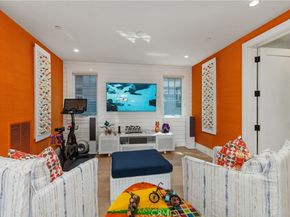 2149 E Ocean Boulevard, Newport Beach CA 92661