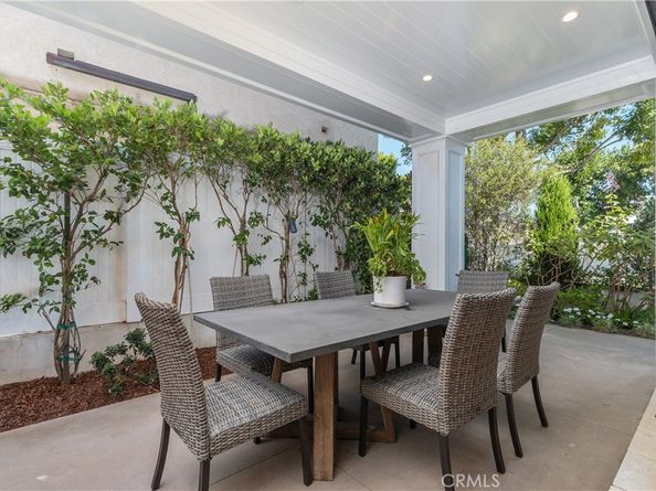 2149 E Ocean Boulevard, Newport Beach CA 92661