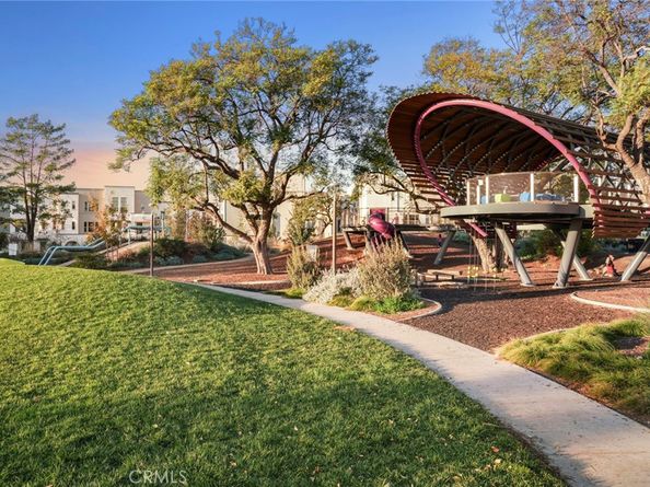 164 Harringay, Irvine CA 92618