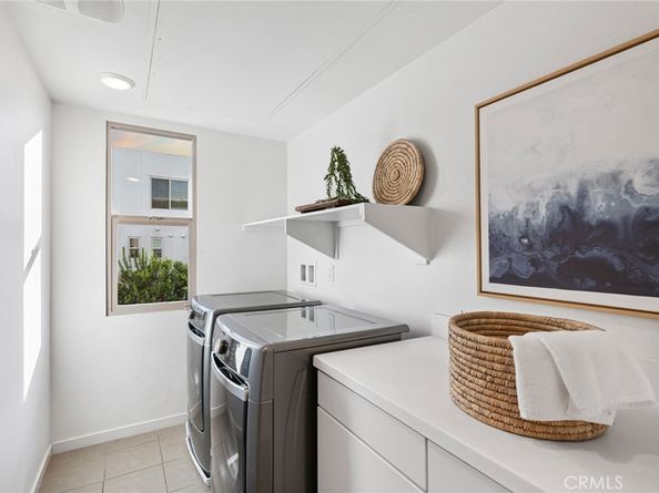 164 Harringay, Irvine CA 92618