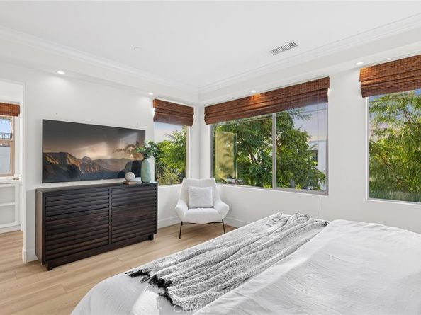 164 Harringay, Irvine CA 92618