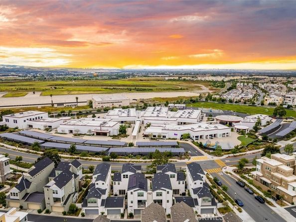 164 Harringay, Irvine CA 92618