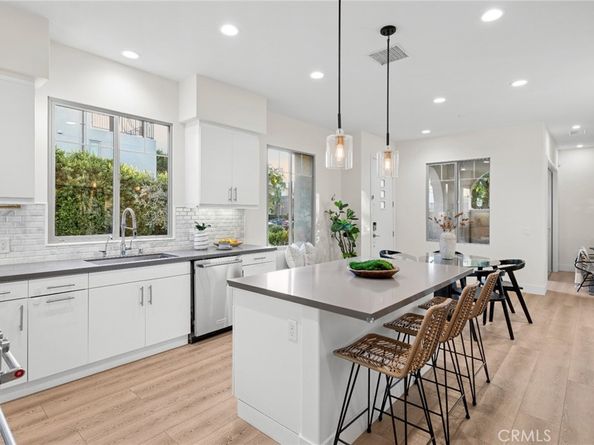 164 Harringay, Irvine CA 92618