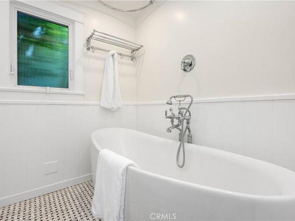 44 59th Place, Long Beach CA 90803