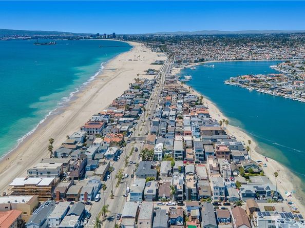 44 59th Place, Long Beach CA 90803