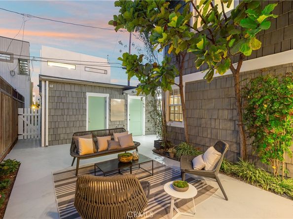 44 59th Place, Long Beach CA 90803