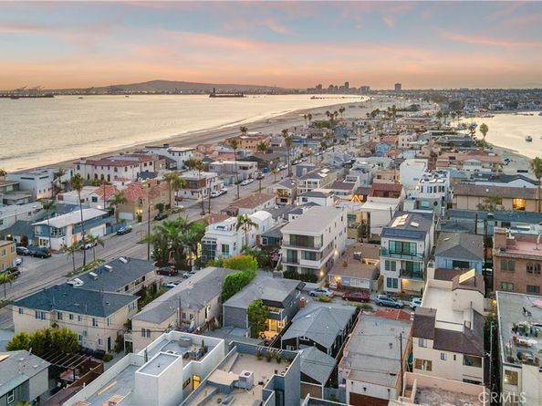 44 59th Place, Long Beach CA 90803