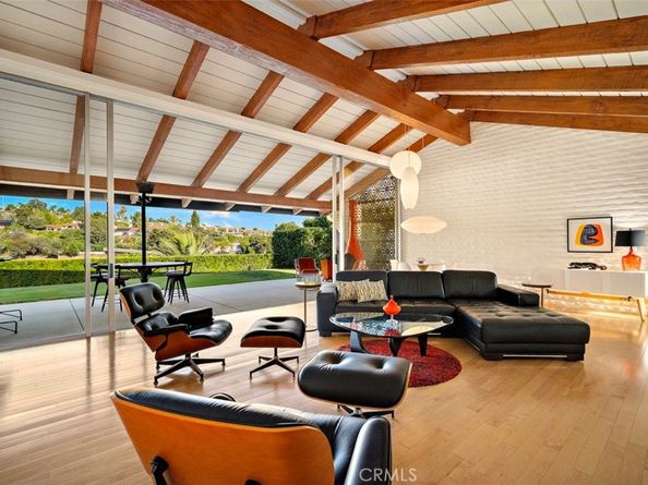 2054 Mar Azul Way, Carlsbad CA 92009