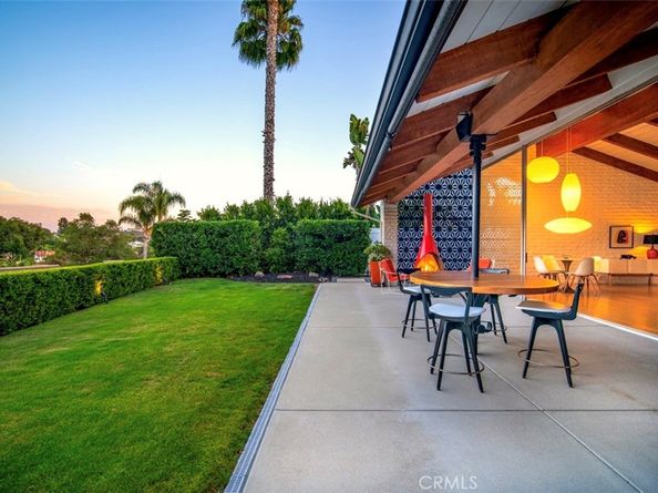 2054 Mar Azul Way, Carlsbad CA 92009