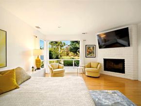 2054 Mar Azul Way, Carlsbad CA 92009