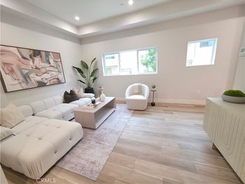 1821 1/2 WestHolme Avenue 1/2