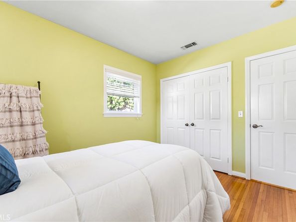 252 Corona Avenue, Long Beach CA 90803