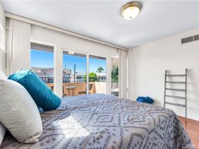 252 Corona Avenue, Long Beach CA 90803