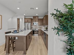 1097 N Harbor Boulevard, Anaheim CA 92801
