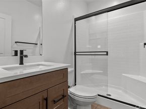 1097 N Harbor Boulevard, Anaheim CA 92801