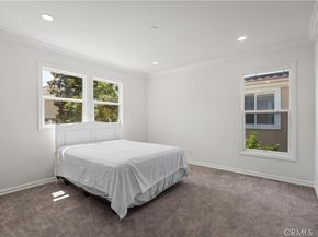 16 Spring Grv, Irvine CA 92620
