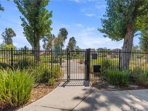 16 Spring Grv, Irvine CA 92620