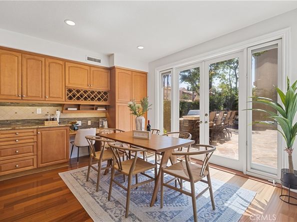 16 Spring Grv, Irvine CA 92620