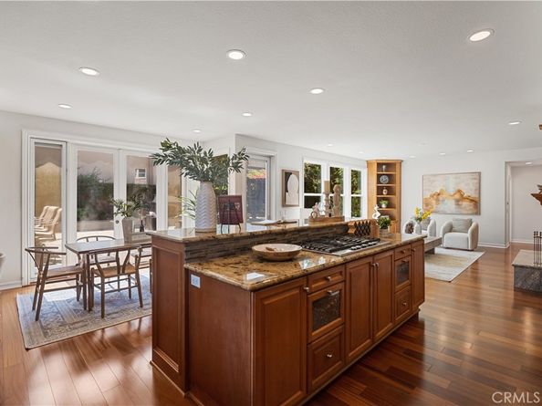 16 Spring Grv, Irvine CA 92620