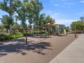 16 Spring Grv, Irvine CA 92620