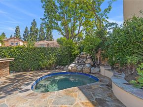 16 Spring Grv, Irvine CA 92620
