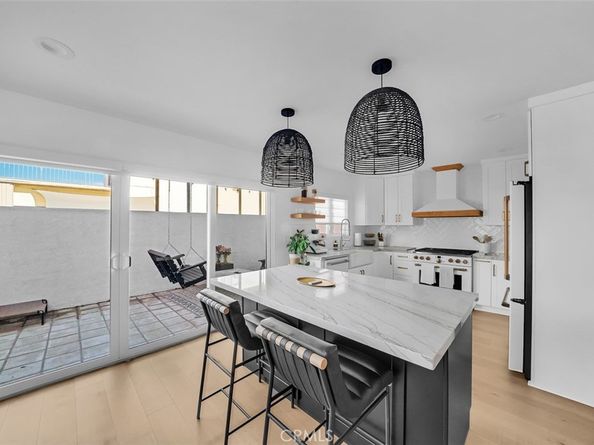 333 La Verne Avenue, Long Beach CA 90803