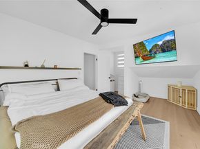 333 La Verne Avenue, Long Beach CA 90803