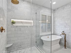 16 Juniper, Lake Forest CA 92630