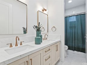 16 Juniper, Lake Forest CA 92630