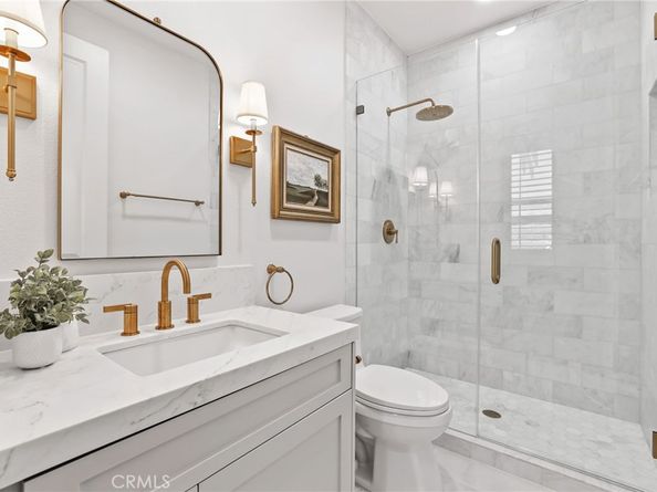 16 Juniper, Lake Forest CA 92630