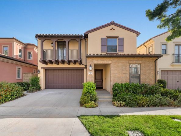 112 Velvet Leaf, Irvine CA 92620