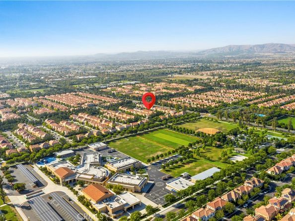 112 Velvet Leaf, Irvine CA 92620
