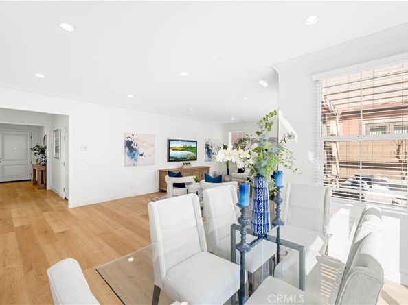 112 Velvet Leaf, Irvine CA 92620