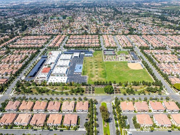 111 Henson, Irvine CA 92620