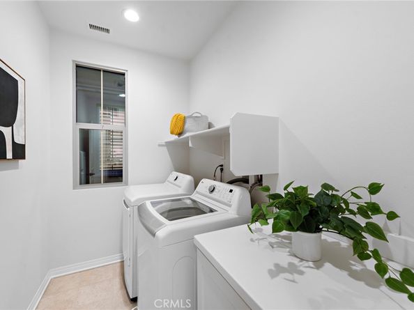 111 Henson, Irvine CA 92620