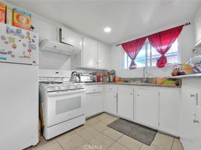 735 James Street, Costa Mesa CA 92627