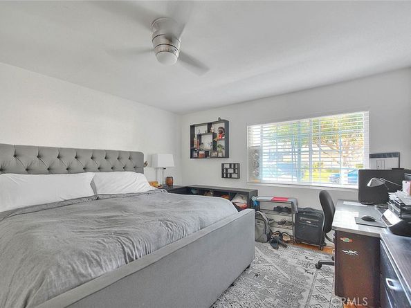 735 James Street, Costa Mesa CA 92627