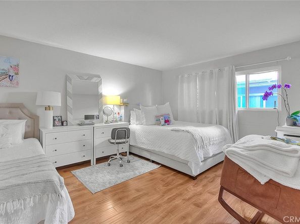 735 James Street, Costa Mesa CA 92627