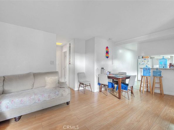 735 James Street, Costa Mesa CA 92627