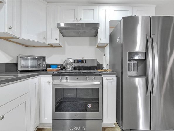 735 James Street, Costa Mesa CA 92627