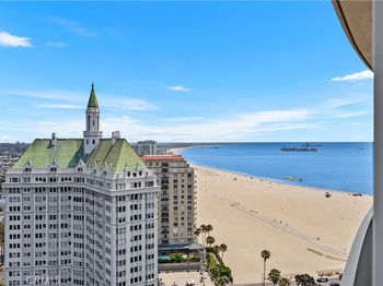 700 E Ocean Boulevard